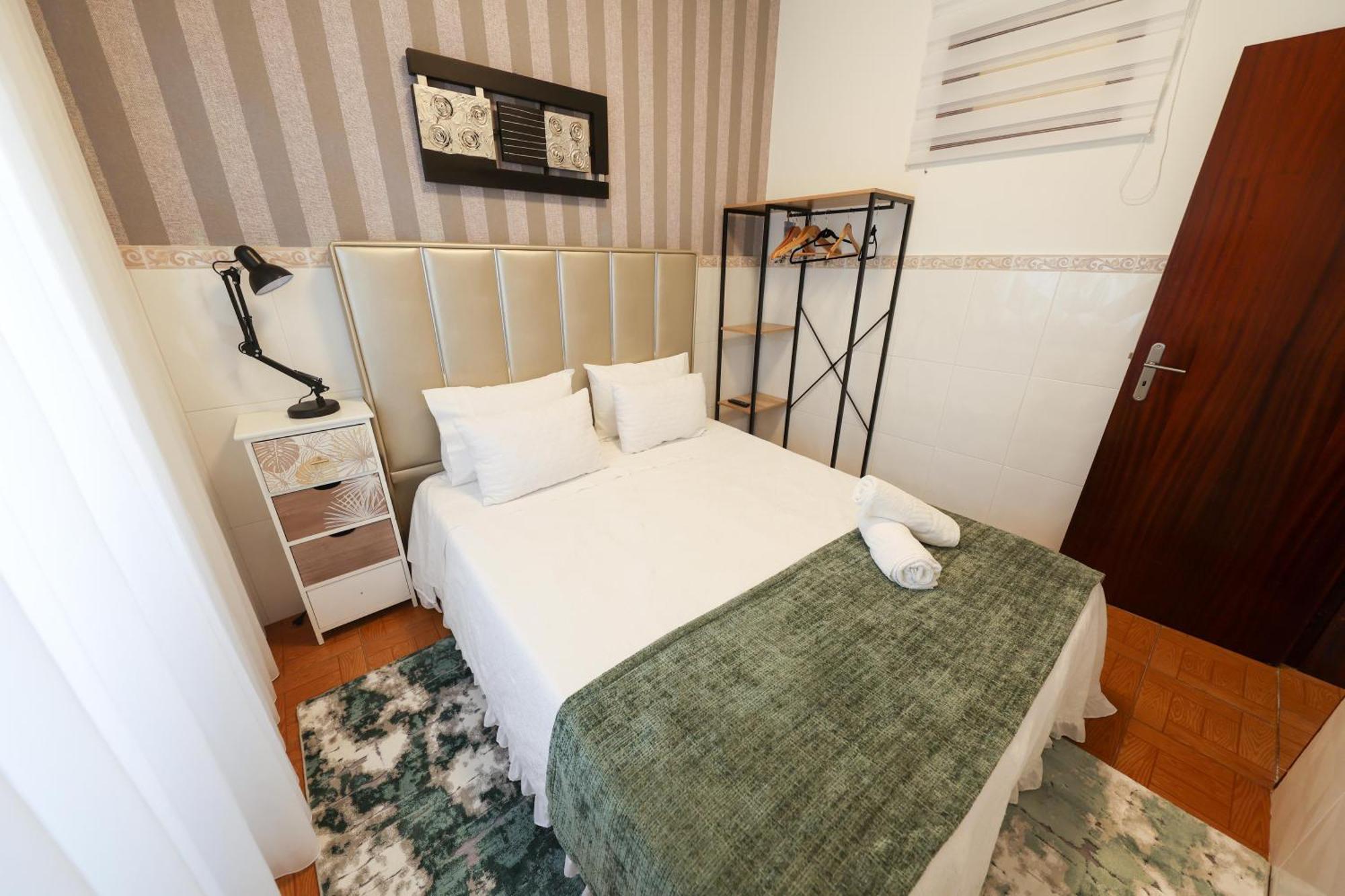 Dina Beach House Quinzico นาซาเร ภายนอก รูปภาพ